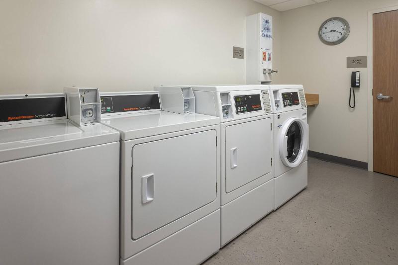 فندق Fairfield Inn & Suites By Marriott South Kingstown Newport Area