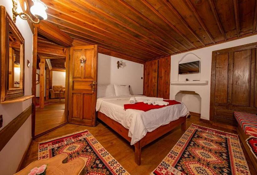 فندق Hanedan Konak