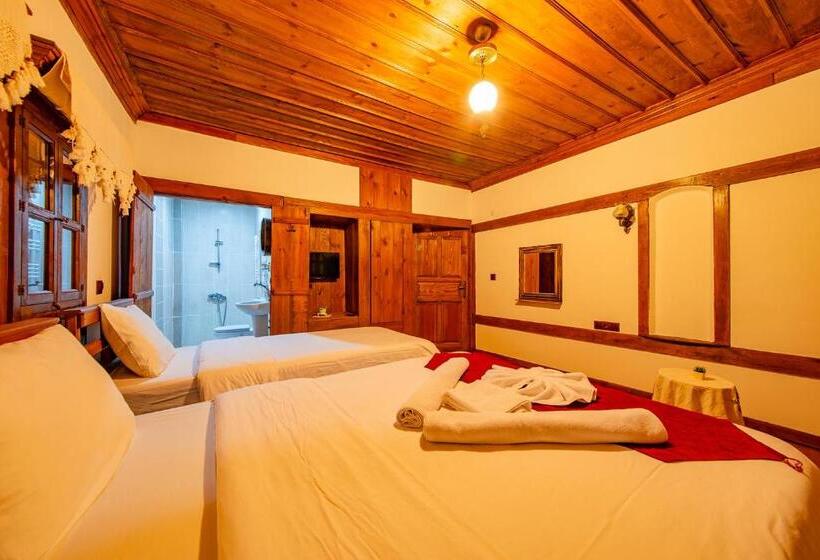 فندق Hanedan Konak