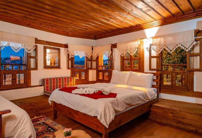 فندق Hanedan Konak