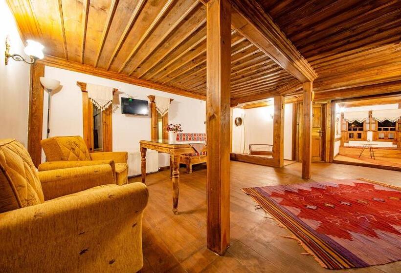 فندق Hanedan Konak