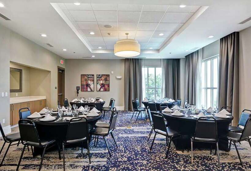 בית מלון כפרי Hilton Garden Inn Biloxi