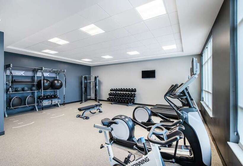 فندق Hilton Garden Inn Pittsburgh Area Beaver Valley, Pa