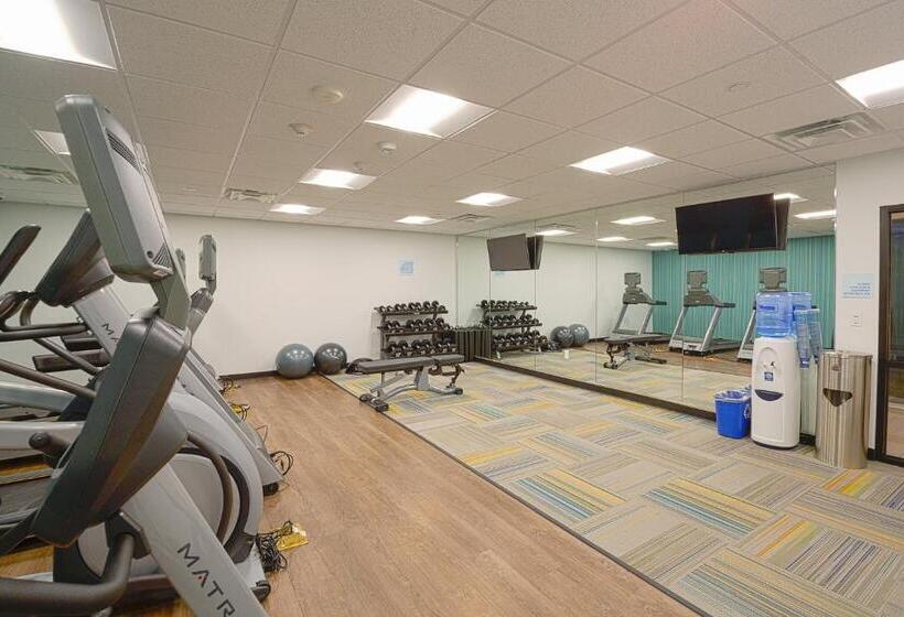 فندق Holiday Inn Express & Suites   Wentzville St Louis West, An Ihg