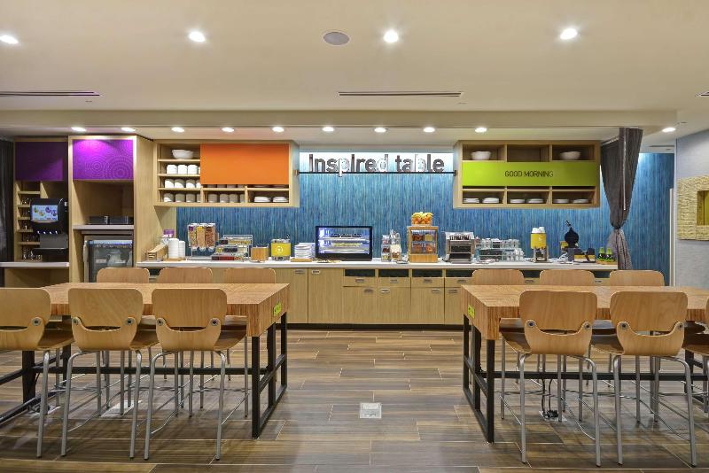 Отель Home2 Suites By Hilton Dayton South