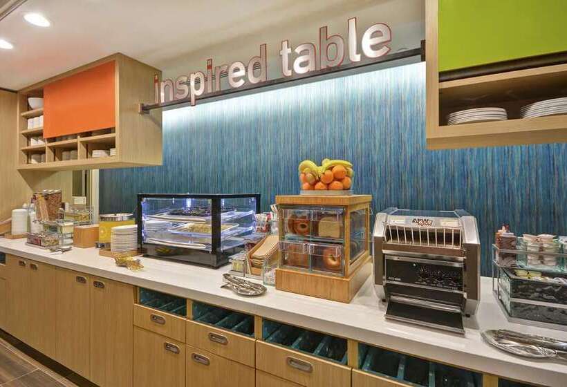 Отель Home2 Suites By Hilton Dayton South