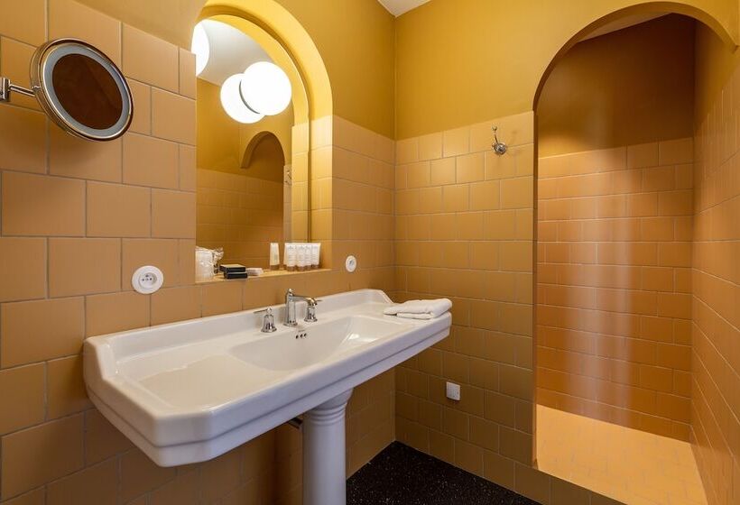 هتل Hôtel Restaurant Villa Joséphine