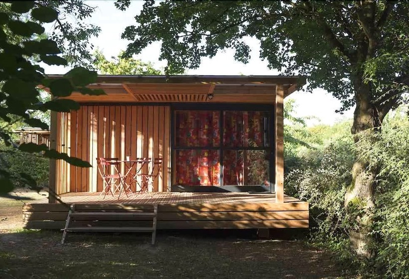 هتل Huttopia Saumur