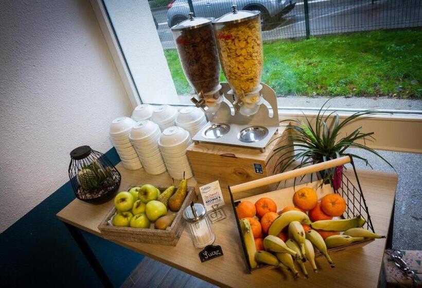 Отель Ibis Budget Boulognesurmer Centre Les Ports