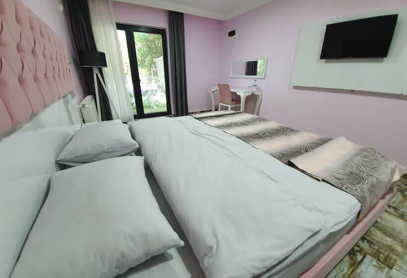 בית מלון כפרי Kadifeli Konak Boutique