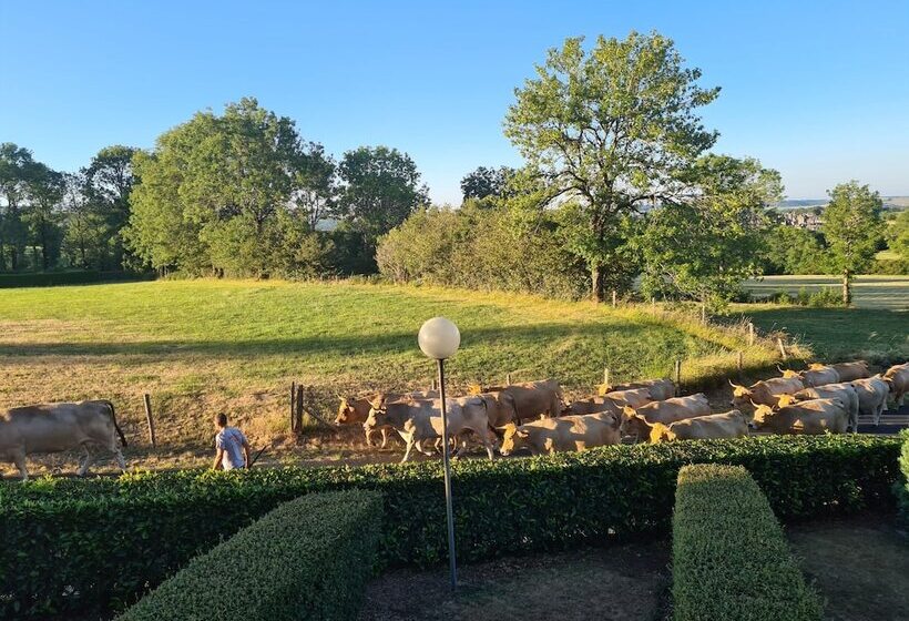 فندق La Bastide Du Cantal