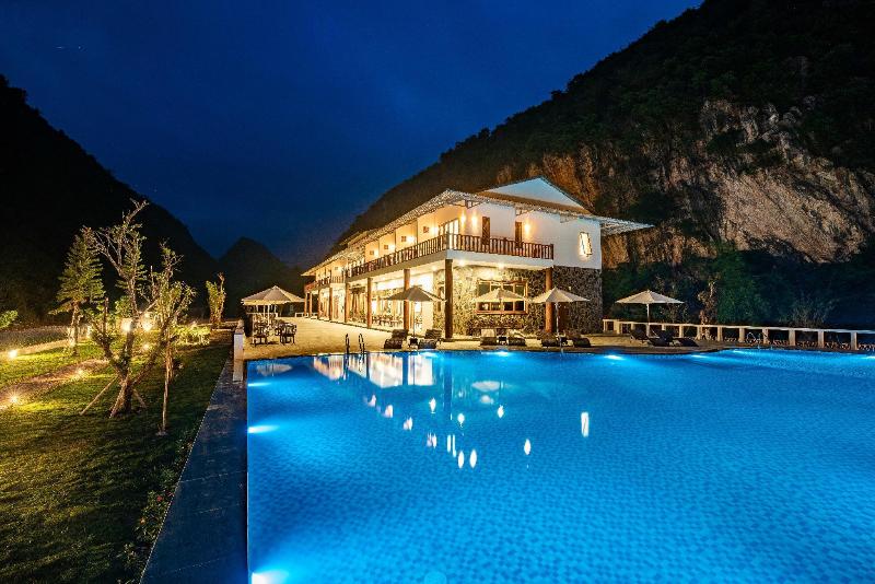 هتل Mai Chau Mountain View Resort