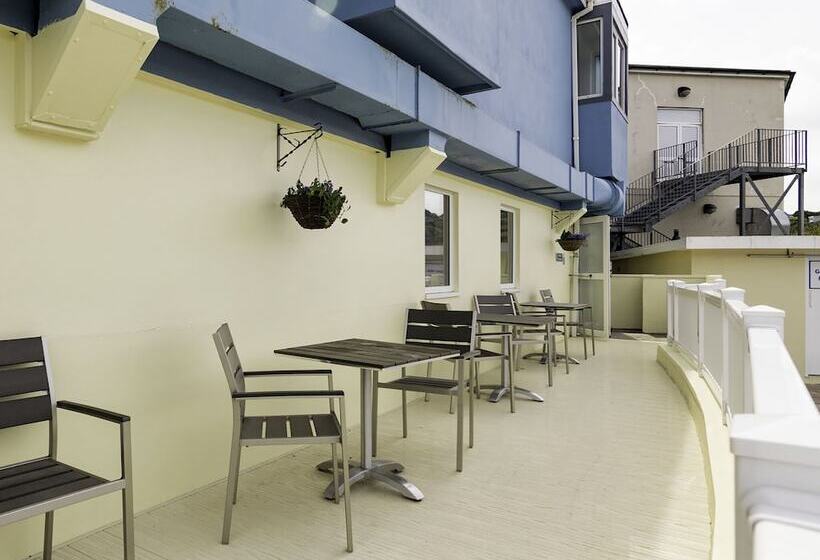 Отель 170 Newquay Bay Resort