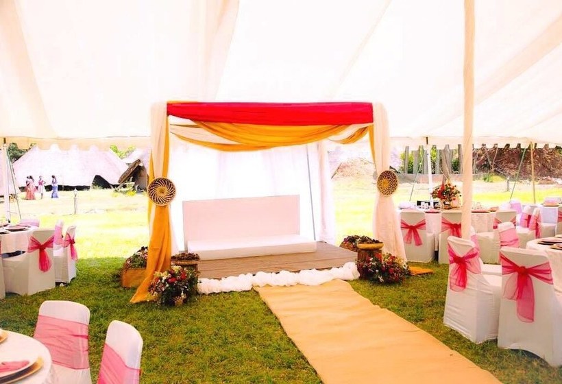 호텔 Njele Country Park