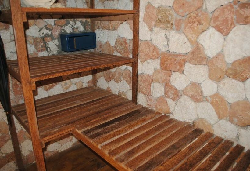 בית מלון כפרי Seasons Lodge Zanzibar