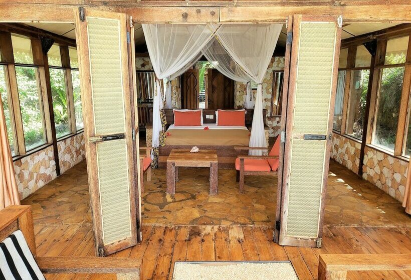 בית מלון כפרי Seasons Lodge Zanzibar