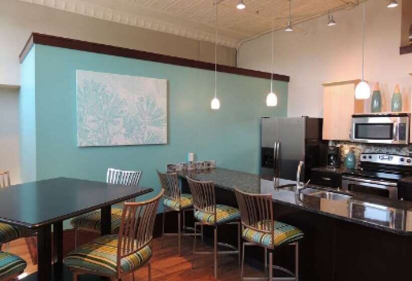 ホテル Teerman Lofts