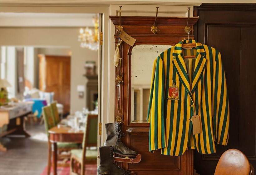 酒店 The Dial House