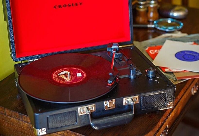 酒店 The Dial House