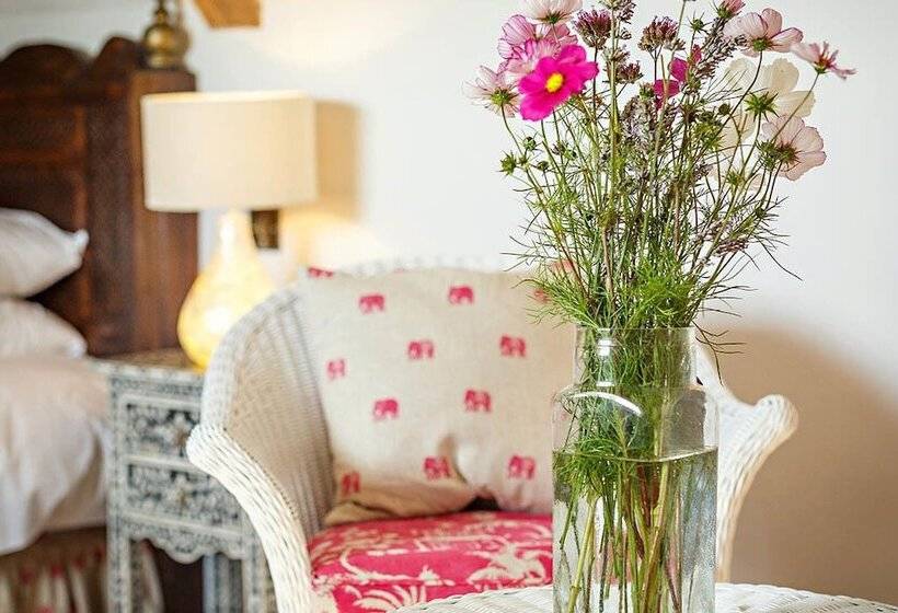 酒店 The Dial House