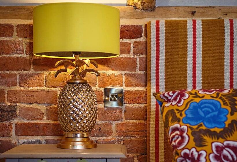 فندق The Dial House