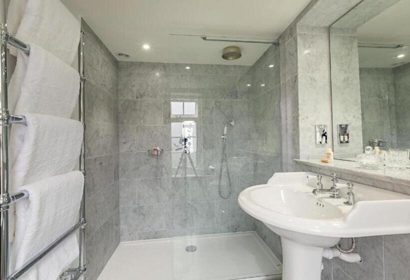 酒店 The Dial House