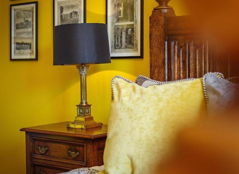 酒店 The Dial House