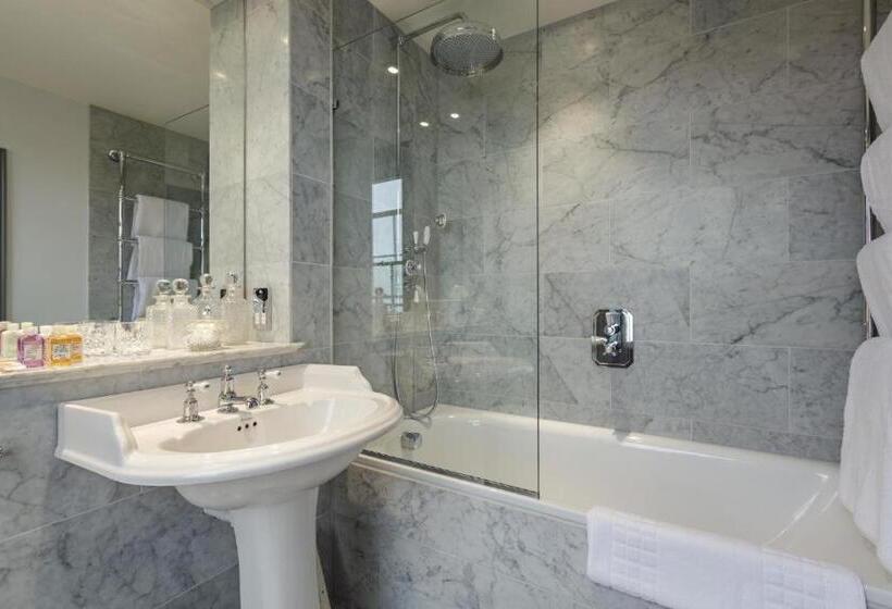 酒店 The Dial House