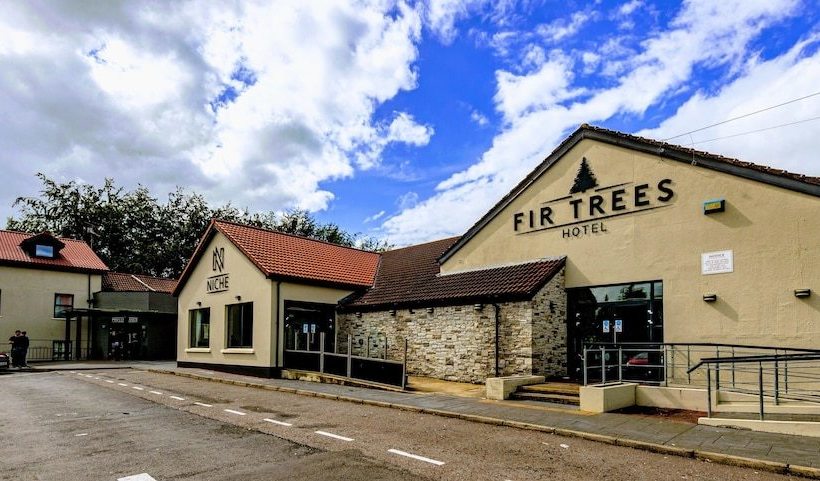 ホテル The Fir Trees