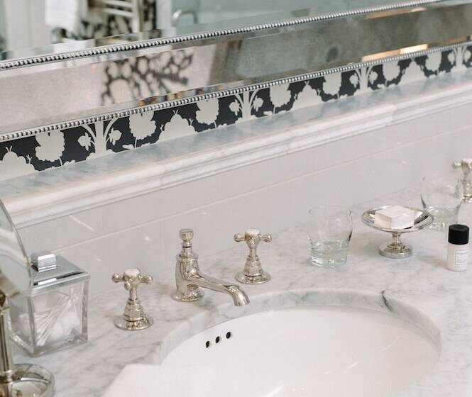 Отель The Georges