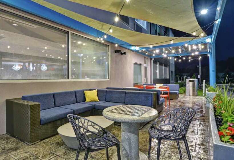 בית מלון כפרי Tru By Hilton Middletown