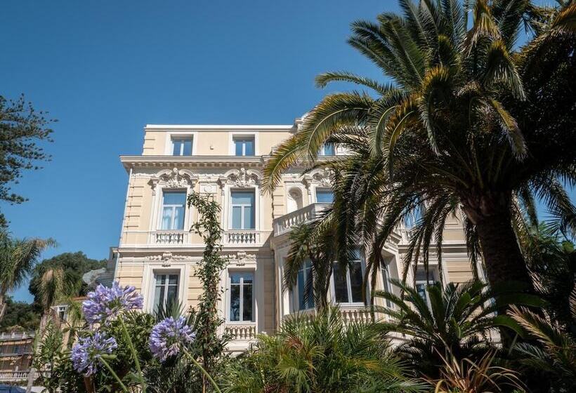 ホテル Villa Genesis