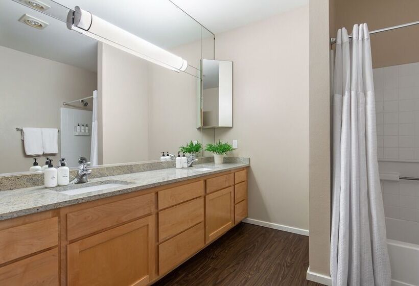 Kasa Bellevue Seattle