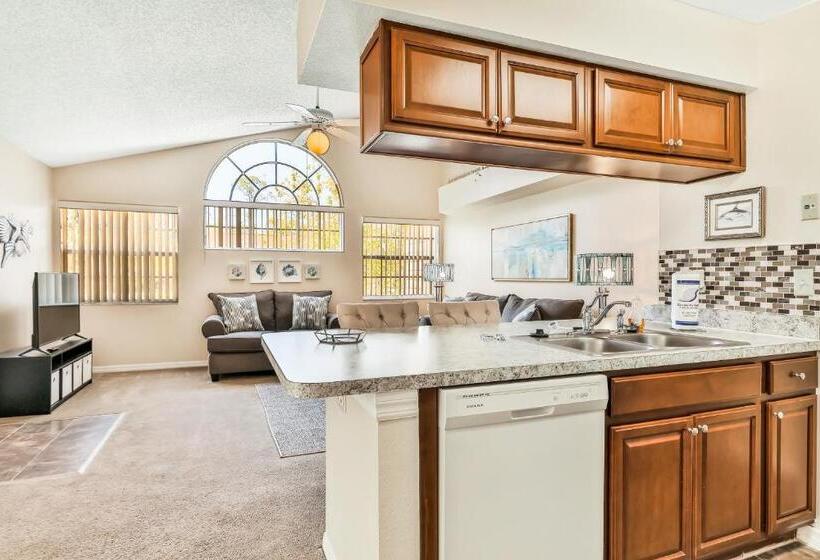 Laguna Bay S Dream Condo