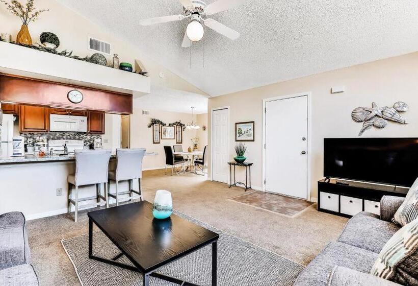 Laguna Bay S Dream Condo