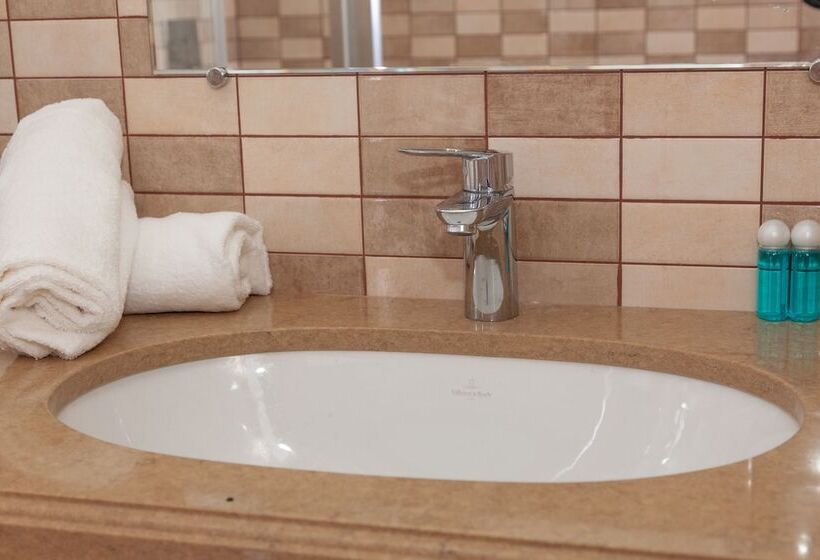 Mini Hotel Tchaykovskyi