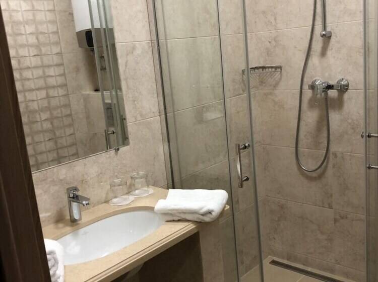 Mini Hotel Tchaykovskyi