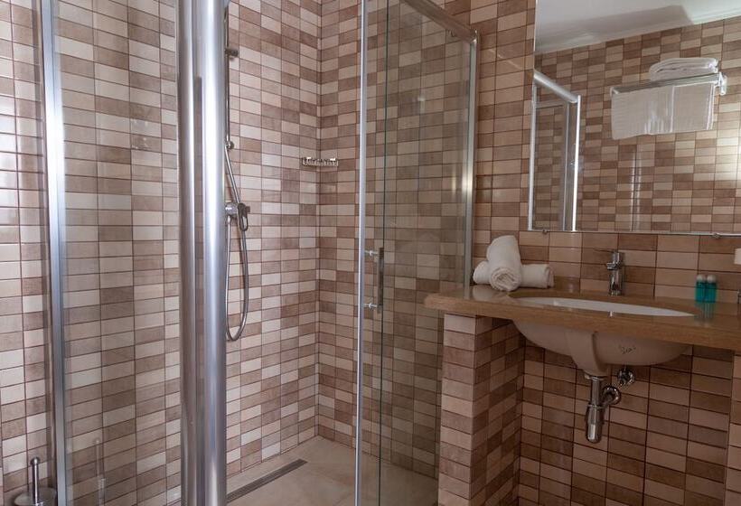 Mini Hotel Tchaykovskyi