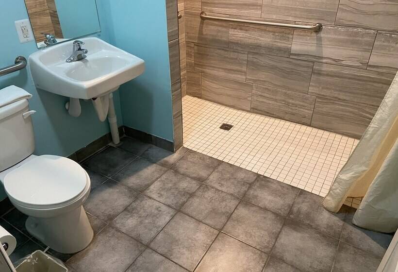 汽车旅馆  Delux Inn