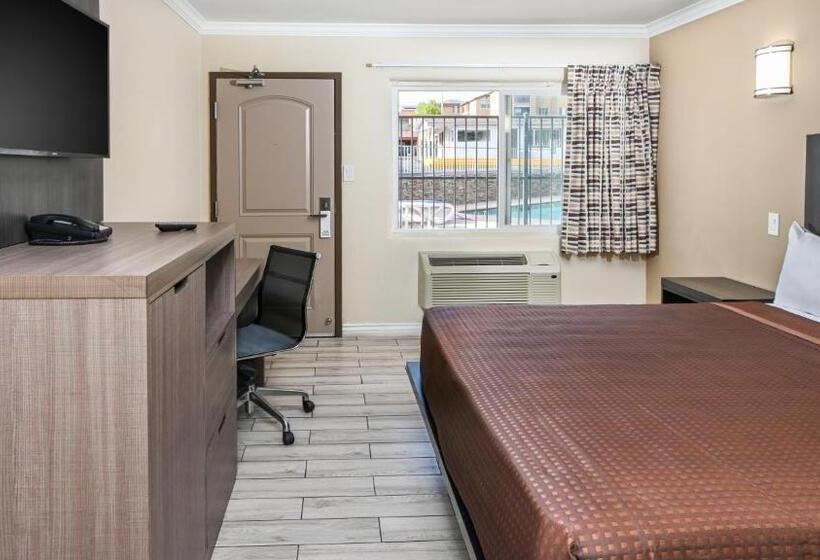 فندق على الطريق Sea Rock Inn  Long Beach