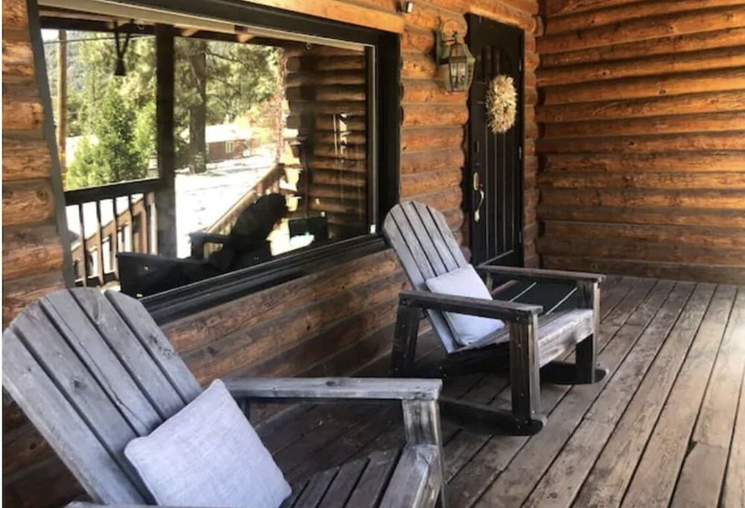 모텔 The Fireside Inn