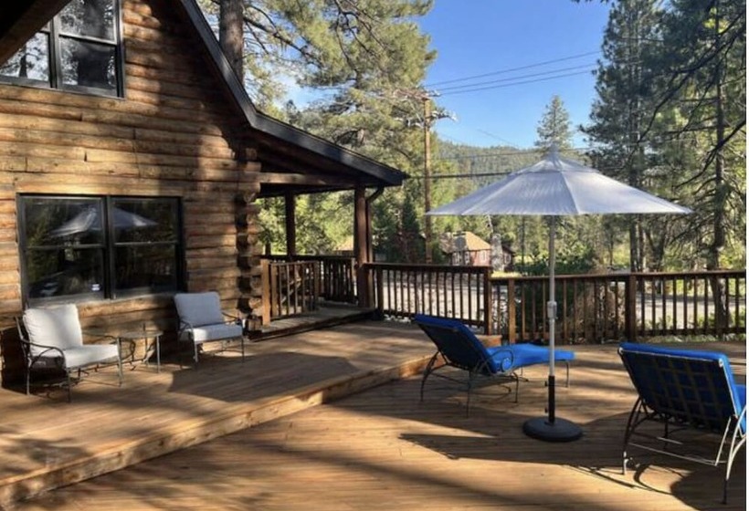 모텔 The Fireside Inn