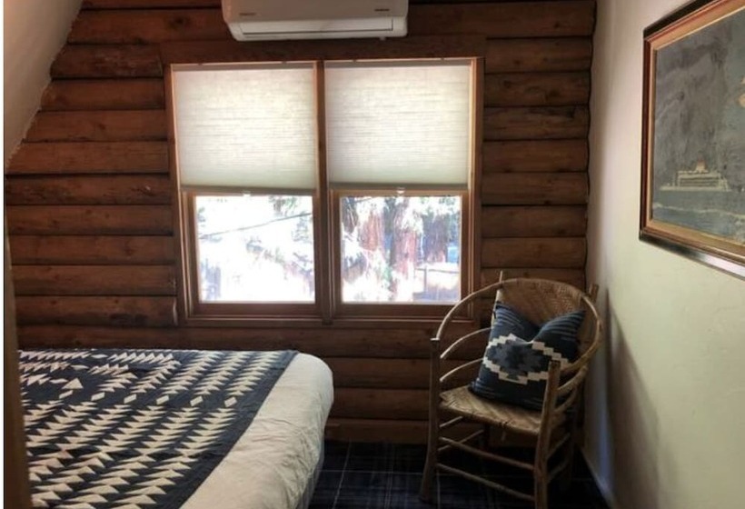 모텔 The Fireside Inn