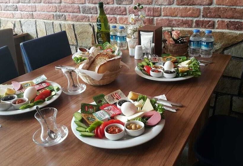 Oz Butik Otel Antik Kent Myrleia