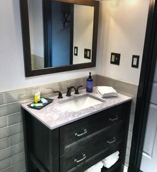 Papillon Cellars   The Loft