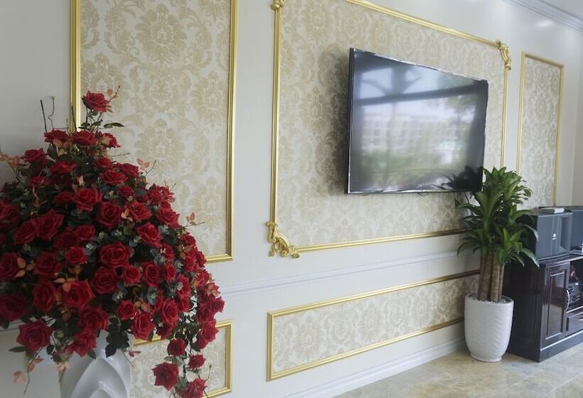 پانسیون Monza Villa