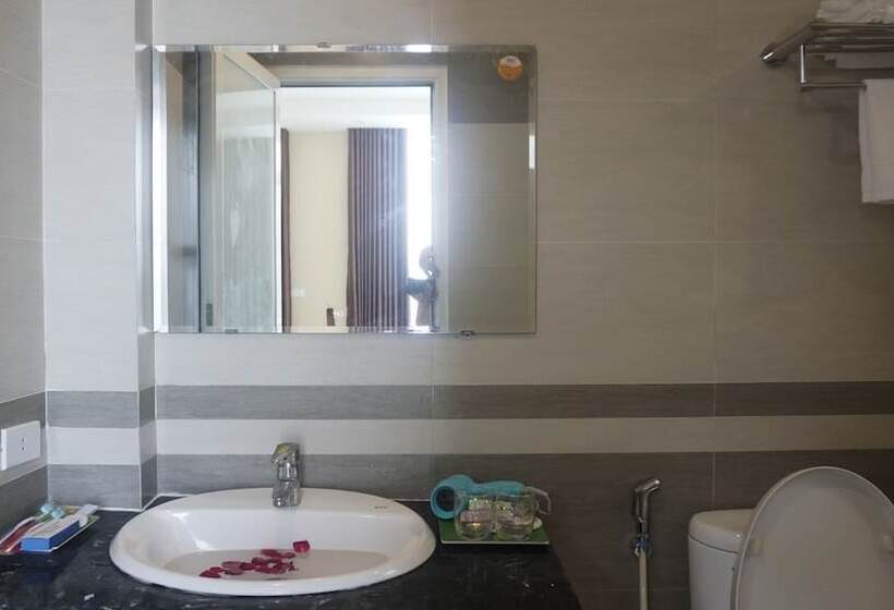 پانسیون Monza Villa