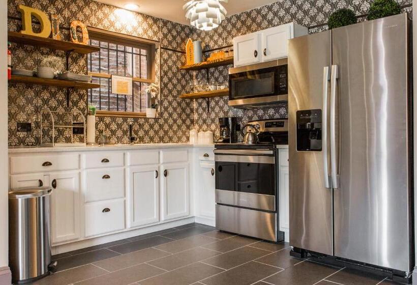 פנסיון Villa Dubois Guest House