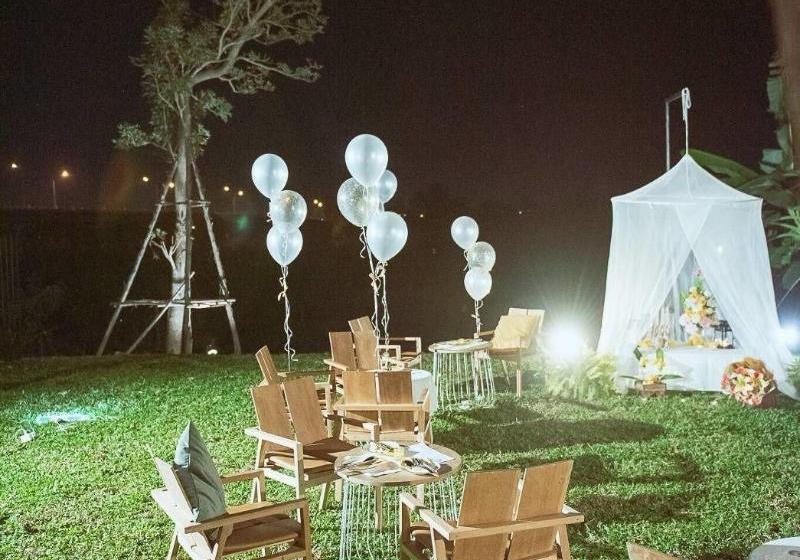 Пансион White Wall Riverfront