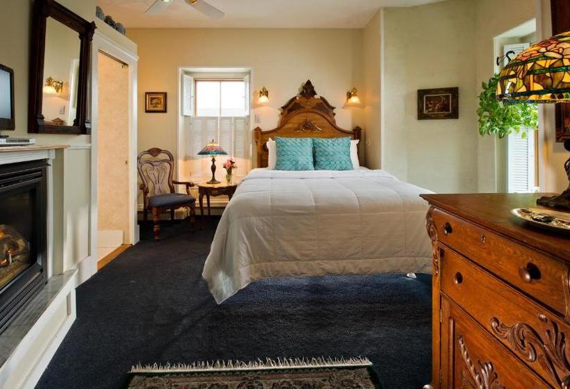 膳宿费 Brasswood Inn